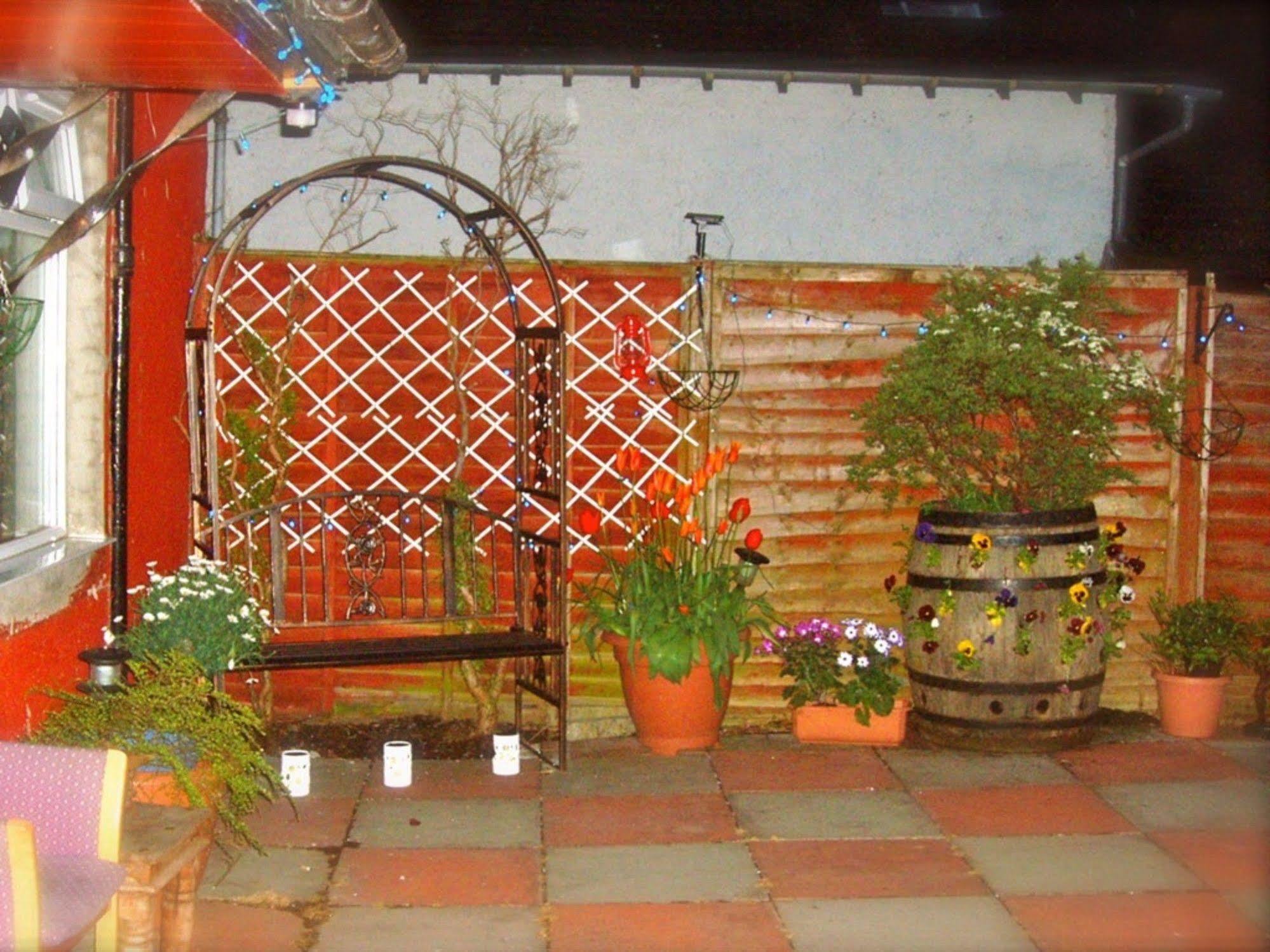 Watson Lodge Guest House Галашилс Екстериор снимка